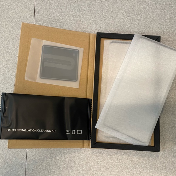 Two NEW screen protectors for Samsung Galaxy S10+ - Picture 4 of 4